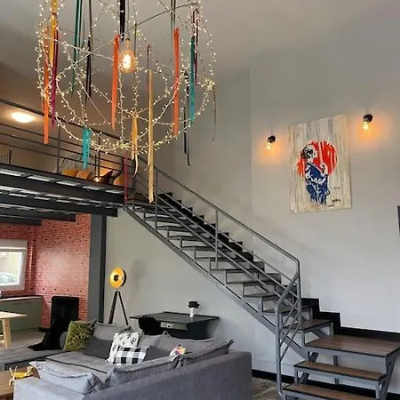 πανέμορφο Design,ηλιόλουστη ισόγεια μεζονέτα Апартаменты Кастория