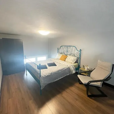 Апартаменты πανέμορφο Design,ηλιόλουστη ισόγεια μεζονέτα Кастория